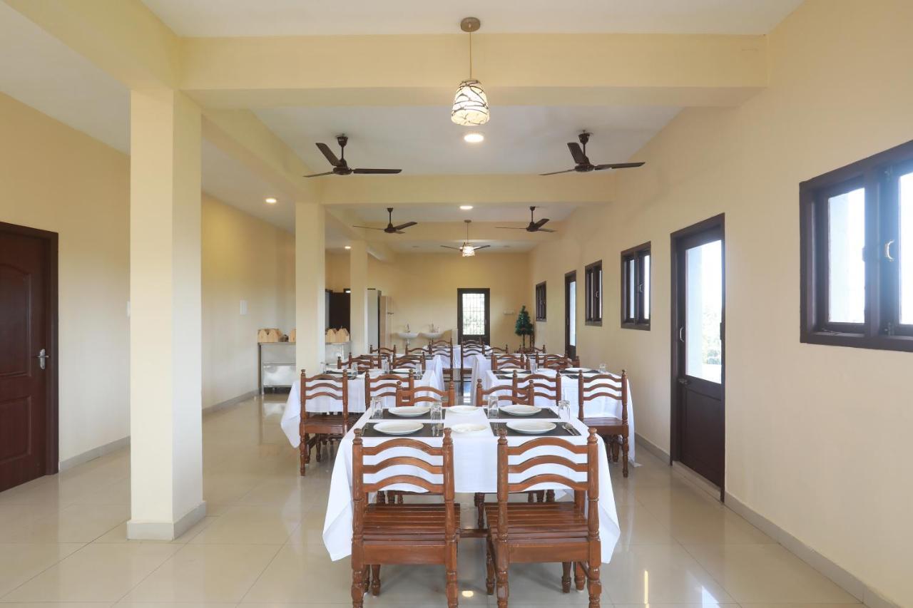 Hotel Castle Manor - Auroville Beach Pondicherry Exterior foto